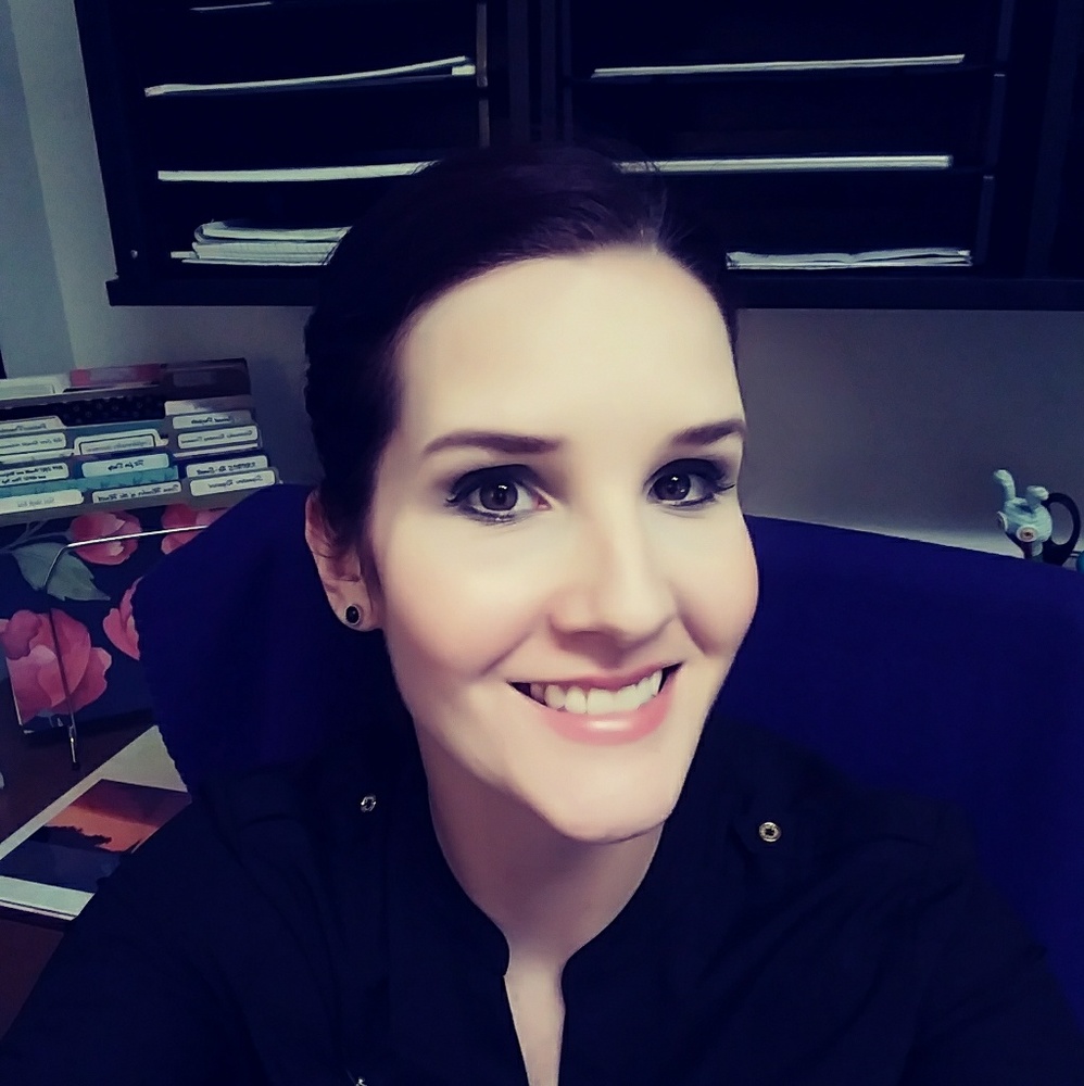 Meet your Posher, Stephanie